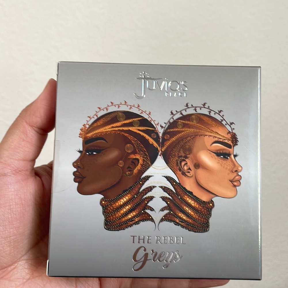 Juvias place the rebel greys